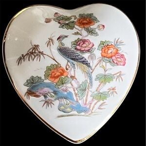 Wedgwood Kutani Crane Bone China Heart-Shaped Trinket Box Excellent Condition